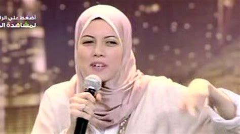 egypt s first veiled rapper mayam mahmoud bbc news