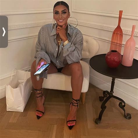 Laura Govan Feet 7 Images Feet Wiki