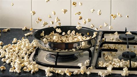 How To Make Popcorn On Electric Stove Kitchenlack