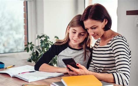 Funky Frugal Mommy The Top 5 Apps Parents Are Downloading To Help