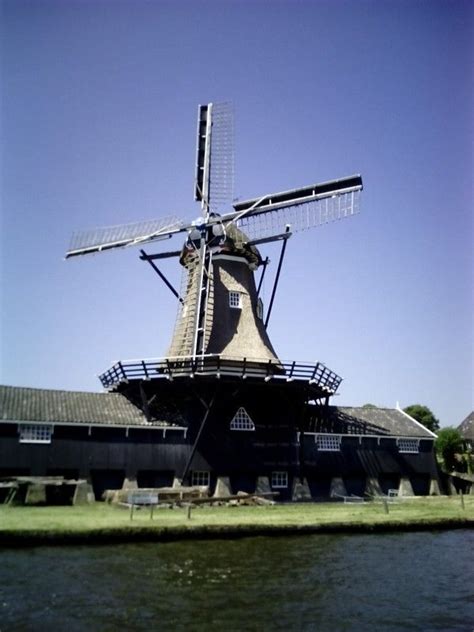 De nieuwe haring is heerlijk. Woudsend Friesland | Windmolens, Molen, Nederland