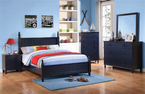 The furniture offered here is attractive in price, and at the same time made of very good quality materials. Zachary Youth Low Poster Bedroom Set from Coaster (400691T ...