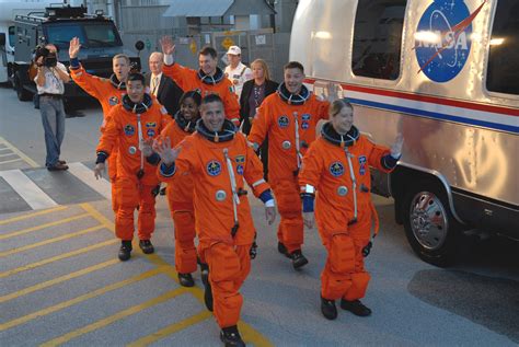 NASA - Crew Practices for Launch