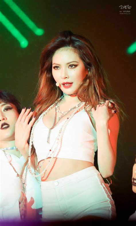 Hyuna Proves That Shes A Sexy Diva With These Performance Pics Kpop