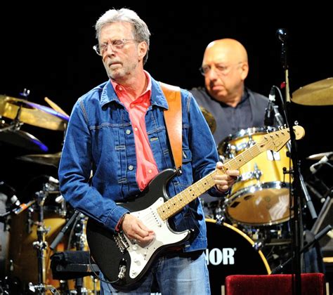 Van morrison (l) and eric clapton at london's royal albert hall in april, 2009. Eric Clapton homenageia colega | Eu & | Valor Econômico