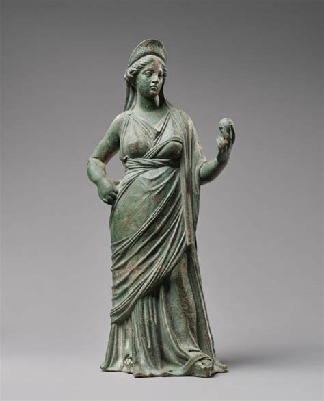 Statuette Of Aphrodite From The 2nd Century Bc Hellenistic Art