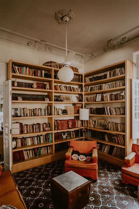 Best 500 Library Pictures Hd Download Free Images On Unsplash Home