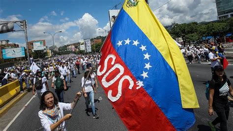 Zusammenbruch Eines Landes Die Wichtigsten Fakten Zur Krise In Venezuela News Srf