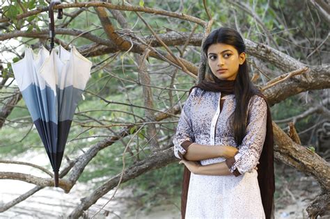 En aaloda seruppa kaanom adha thedi thedi alayiren naanum. Chennai365 | En Aaloda Seruppa Kaanom Movie Stills ...