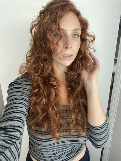 Who Else Is A Curly Redhead I Used To Hate My Curls Now I Love Them Rredhair