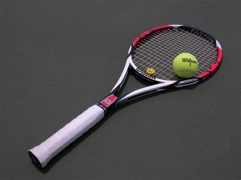 bestand tennis racket and ball wikipedia