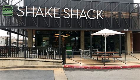 See Houstons Newest Shake Shack Before It Opens To The Public