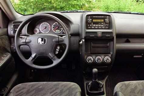 Второе поколение Honda Cr V Ii 2002 2006 смена концепции