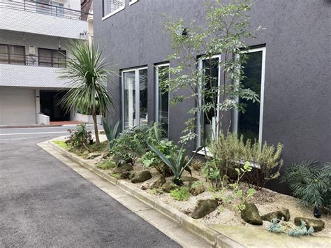 デザイナーズマンションの植栽管理 | 東京、神奈川、埼玉エクステリア外構や造園・ガーデニングのことならクローバーガーデン