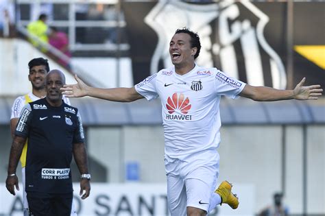 Leandro Damião no Cruzeiro. Lá, vai voltar a fazer gols? | Jovem Pan