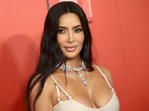 How Kim Kardashian West Built Her 370 Million Empire Jingletree