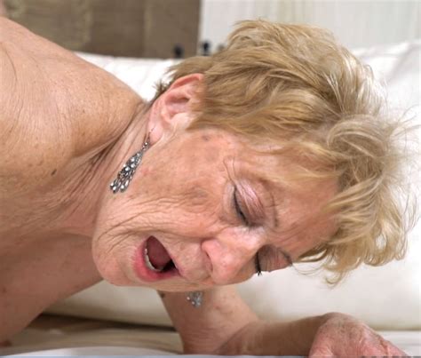 Granny Orgasm Faces 15 Pics Xhamster