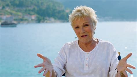 Mamma Mia Here We Go Again Itw Julie Walters Official Video YouTube