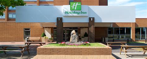 I am delighted that you were impressed with all aspects of the hotel and that we helped get your holiday off to a good start and finish. Holiday Inn London Gatwick Airport, London | Venue ...