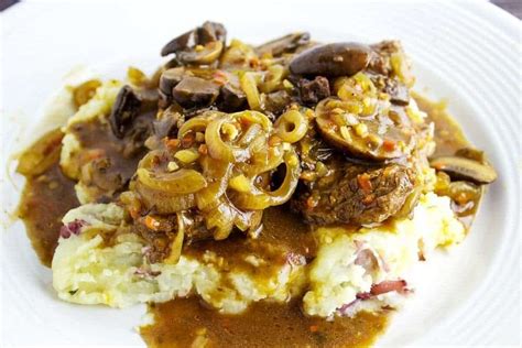 Set the lid to sealing and set the instant pot to 4 minutes under high pressure. Mushroom And Onion Smothered Cube Steak {Easy Cube Steak}