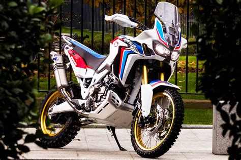 The honda africa twin is back with new colors for 2019. Honda Shows Off New Africa Twin "Adventure Sports" Concept ...