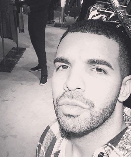 Drakes Latest Instagram Gives Us A Peek At His Love Life Drake