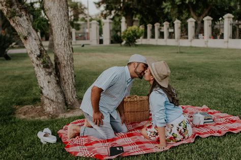 ¿cómo organizar un picnic romántico en pareja