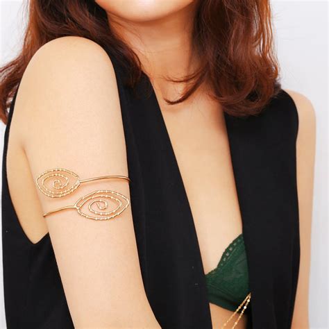 Hammered Gold Silver Tone Upper Arm Band Geometric Hollow Etsy Arm Bracelets Upper Arm Cuff