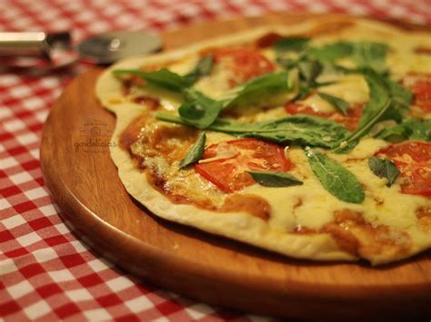 Massa Básica para Pizza na Máquina de Fazer Pão Raquelícias por