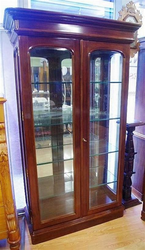 Mahogany Mirror Backed China Cabinet With Glass Shelves Cabinets