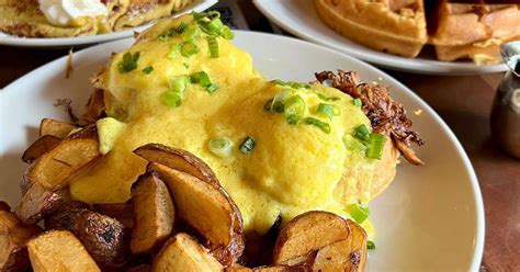 Best Places To Grab Breakfast In Minneapolis Meet Minneapolis