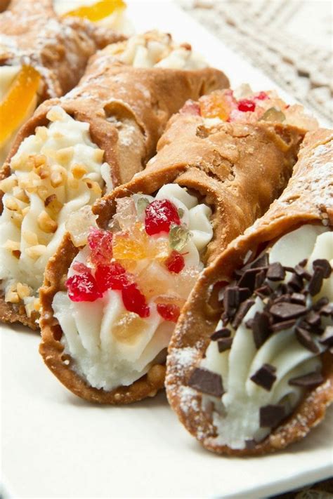 Simple Recipe For The Original Sicilian Cannoli Agneseitalianrecipes