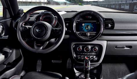 2020 Mini Countryman And Clubman Jcw Models Crack The 300 Hp Barrier