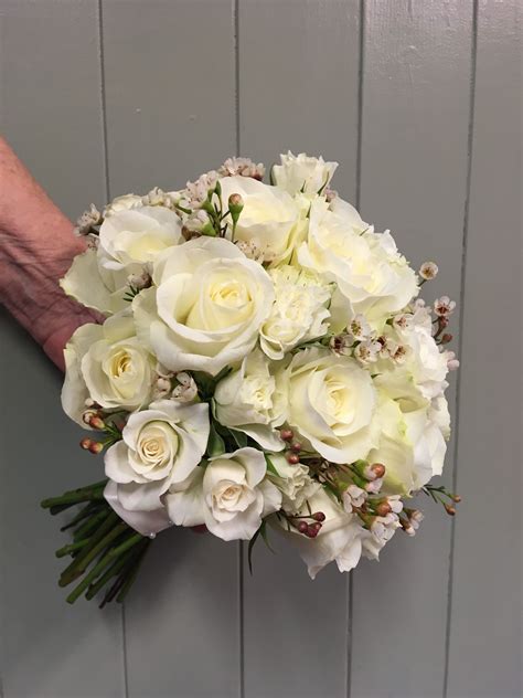 A Winter Posy Of Roses With Waxflower Winter Bouquet Floral Wreath
