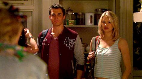 Spencer And Maddy Arrive In Summer Bay Episode Home And Away What