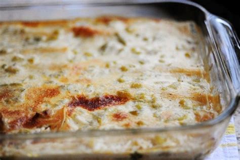 The pioneer woman is an open invitation into ree drummond's life: Try This White Chicken Enchilada Recipe for a Creamy and ...
