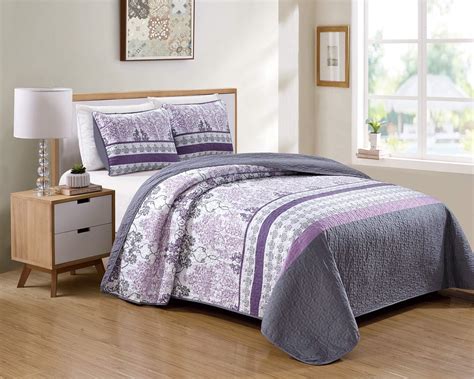 Amazon Com Piece Fine Printed Fresca Quilt Set Reversible Bedspread