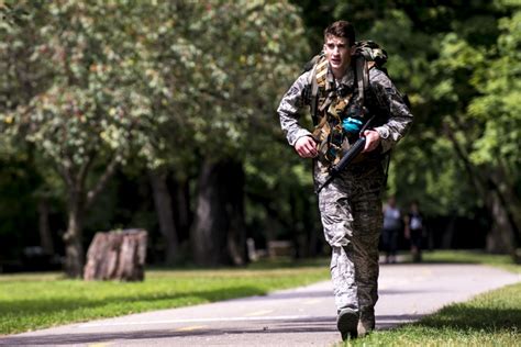The Pic Of The Day Ruck Running Toward Ranger School Sofrep
