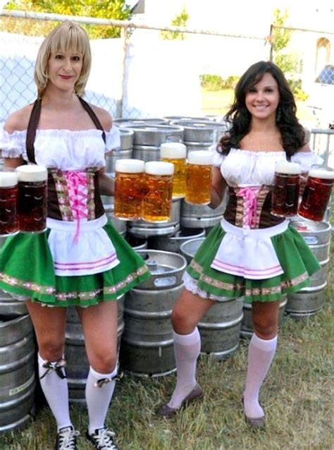 Pin By Bobbie Marie Johnson On Serving Maids In 2021 Beer Girl