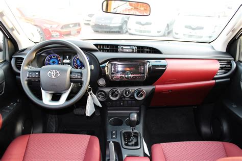Toyota Hilux Dc Diesel Automaticmanual 44 Svani Group