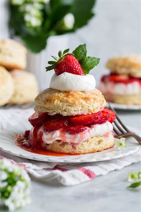 Biscuits, salt, double cream, plain flour, medium eggs, white chocolate and 4 more mum's biscuit cake with coffee & chocolate he needs food cocoa powder, biscuits, chocolate, vanilla sugar, butter, grated chocolate and 4 more for an easy dessert with tropical flair, make pineapple upside down biscuits. Best Strawberry Shortcake Recipe - Cooking Classy