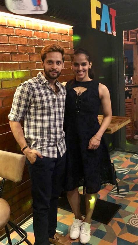Jun 22, 2021 · india's star badminton player saina nehwal along with her husband parupalli kashyap visited taj mahal on june 22. Besides Saina Nehwal and Parupalli Kashyap, famous sports ...