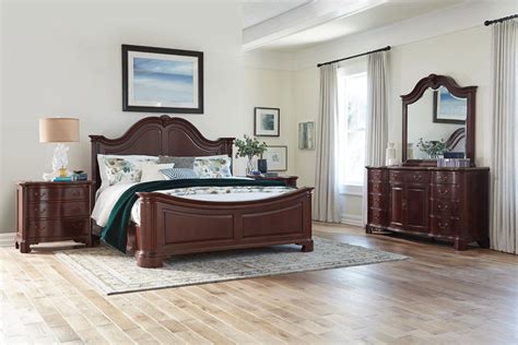 American Drew Cherry Grove 45th King Traditional Mansion Bed Story