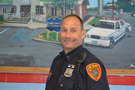 Suffolk cop is a resource for Huntington kids | TBR News Media