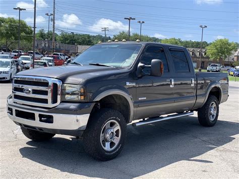 Pre Owned 2005 Ford F 250 Super Duty Lariat 4wd Crew Cab 156″ 4wd