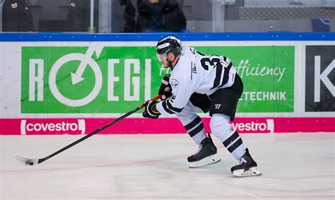 Nürnberg ice tigers performance & form graph is sofascore hockey livescore unique algorithm that we are generating from team's last 10 matches, statistics, detailed analysis and our own knowledge. Ice Tigers beklagen viele verletzte Spieler - Eishockey ...