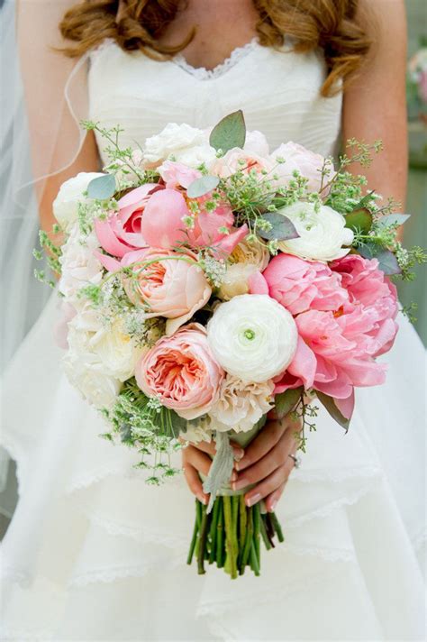 Baltimore Wedding From L Hewitt Photography Peony Bouquet Wedding