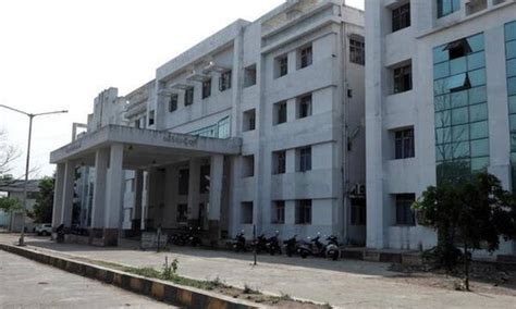 rajiv gandhi institute of medical sciences adilabad courses admissions fees eligibility