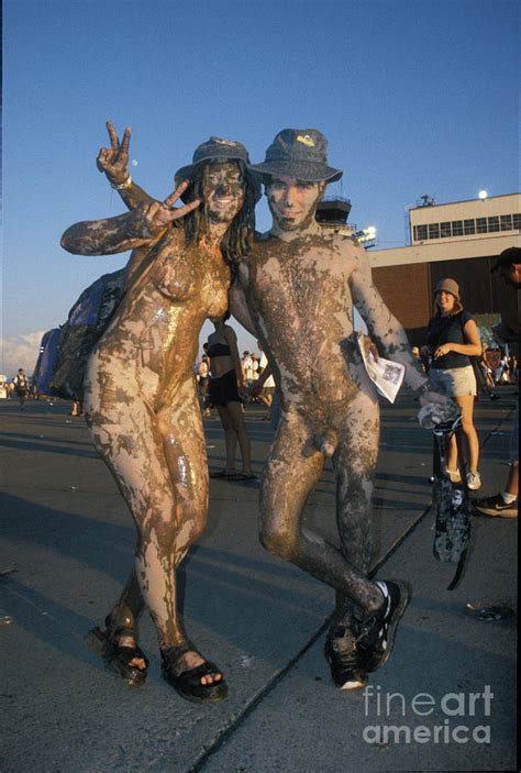 Nude Couple At Woodstock Photograph By Concert Photos Fine Art America