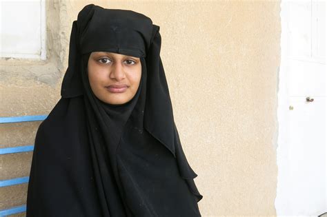 Isis Bride Shamima Begum Drops Islamic Garb For Western Duds
